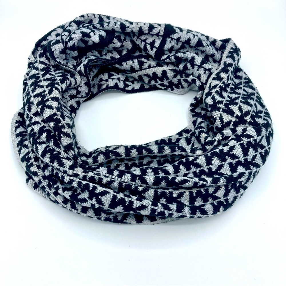 MICHAEL Michael Kors Black & White Logo Infinity Scarf
